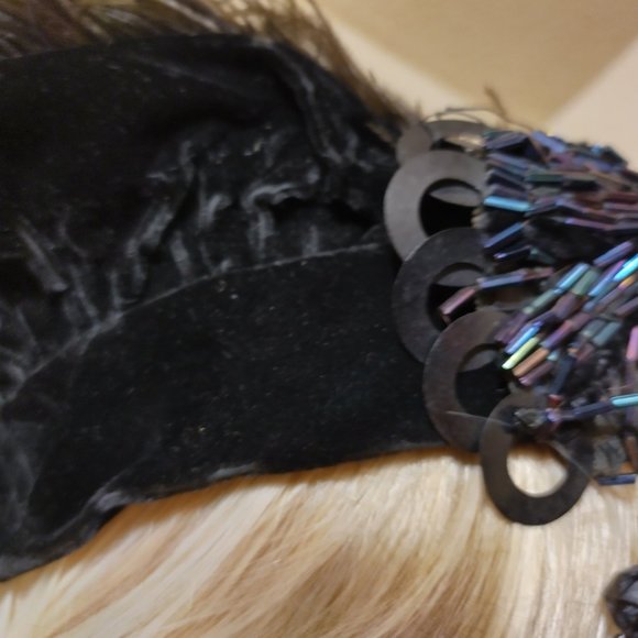 Antique Victorian / Edwardian Black Silk Velvet Beret with BEAUTIFUL Beadwork an main image 9